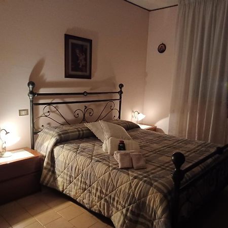 Appartamento A Prato "Gesi" Holiday House Luaran gambar