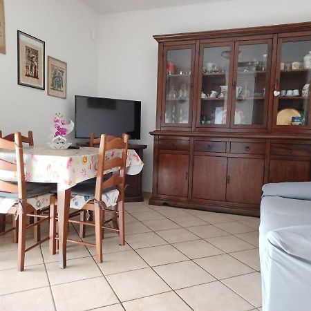 Appartamento A Prato "Gesi" Holiday House Luaran gambar