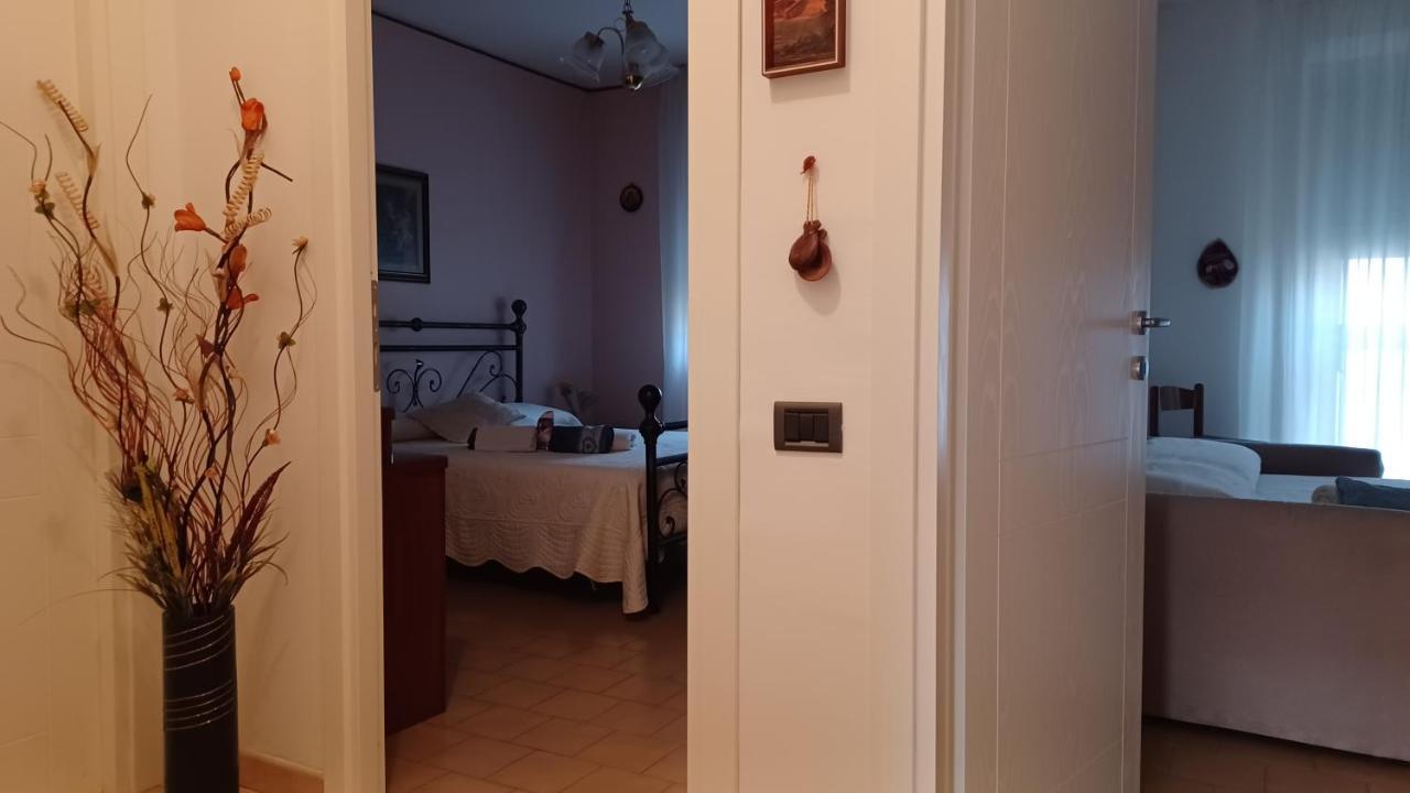 Appartamento A Prato "Gesi" Holiday House Luaran gambar